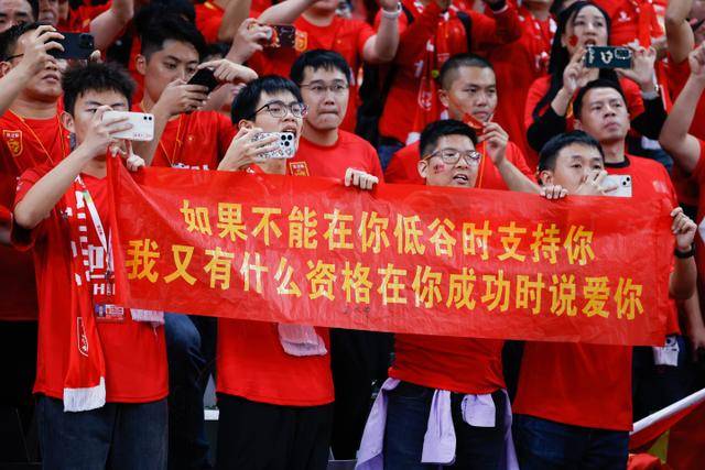 前国足队长蒿俊闵正式成为成都蓉城助理教练